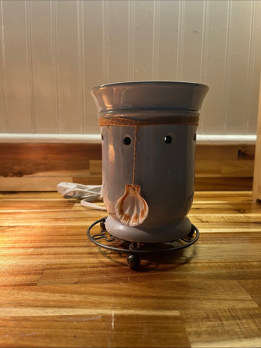 Scentsy Blue Ceramic Electric Wax Warmer with Shell Accent Retired